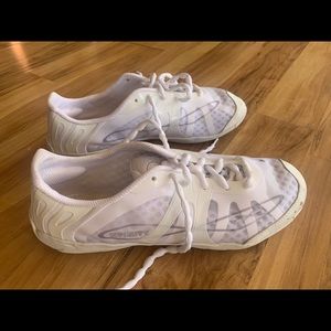 Cheer Shoes